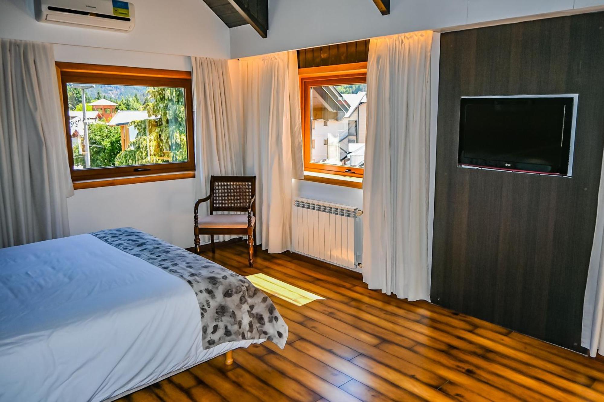 Hotel & Spa La Cheminee San Martín de los Andes Buitenkant foto