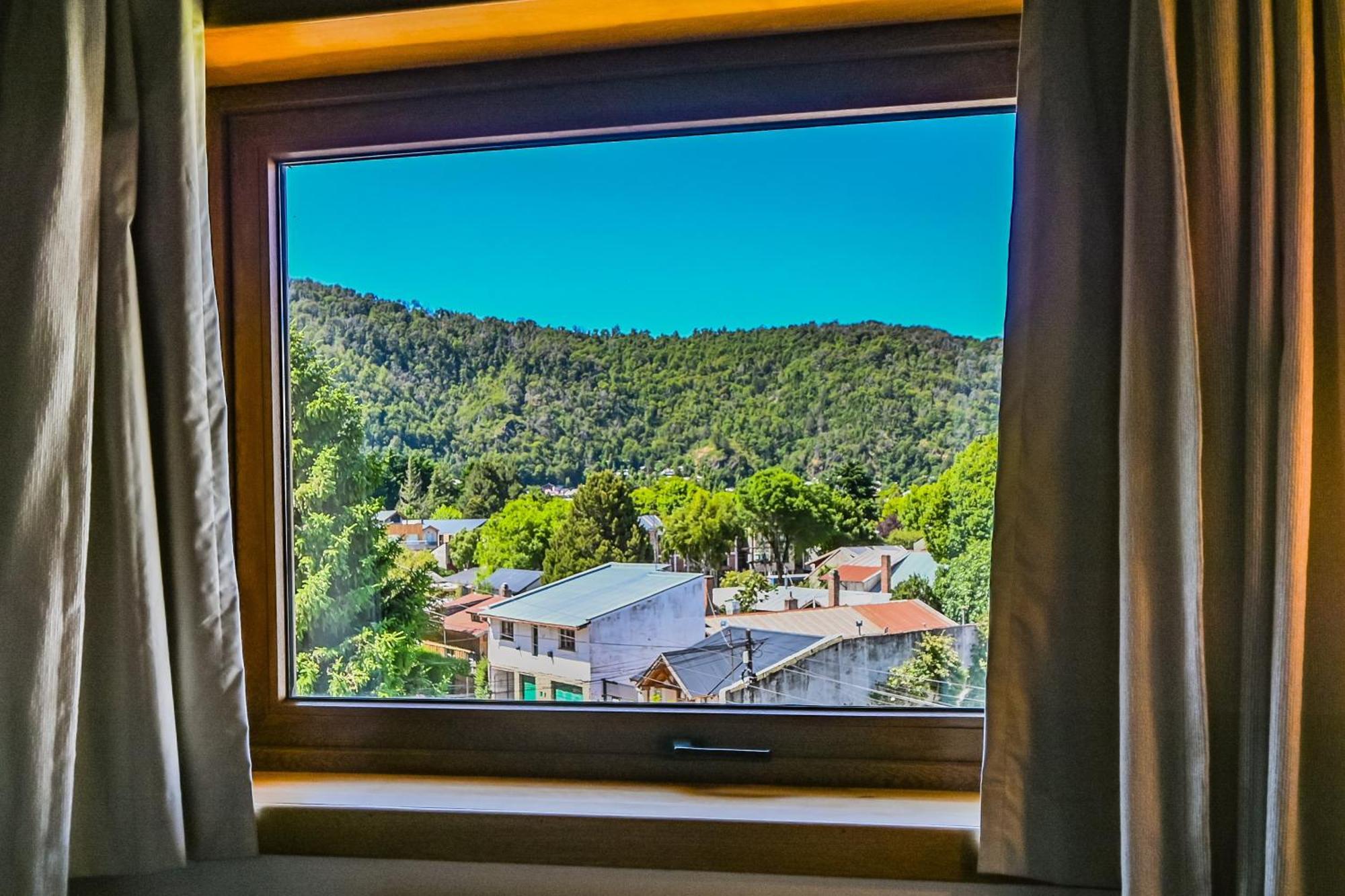 Hotel & Spa La Cheminee San Martín de los Andes Buitenkant foto
