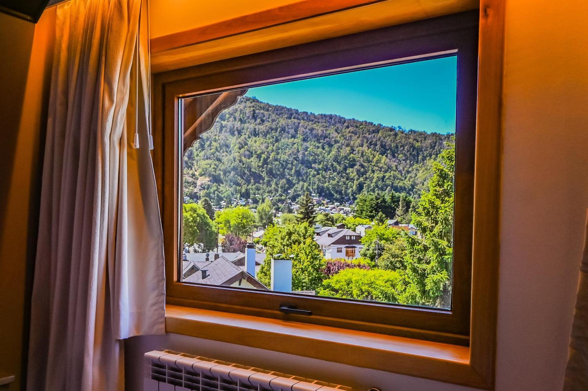 Hotel & Spa La Cheminee San Martín de los Andes Buitenkant foto